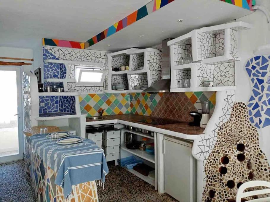 Appartamento Incantevole In Centro Ес Пухолс Екстериор снимка